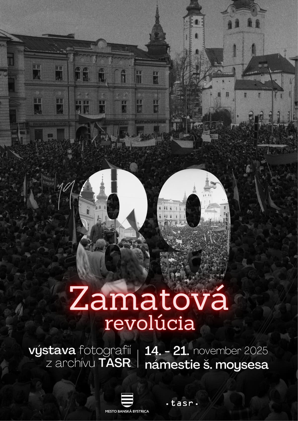 Výstava fotografii - námestie Štefana Moyzesa